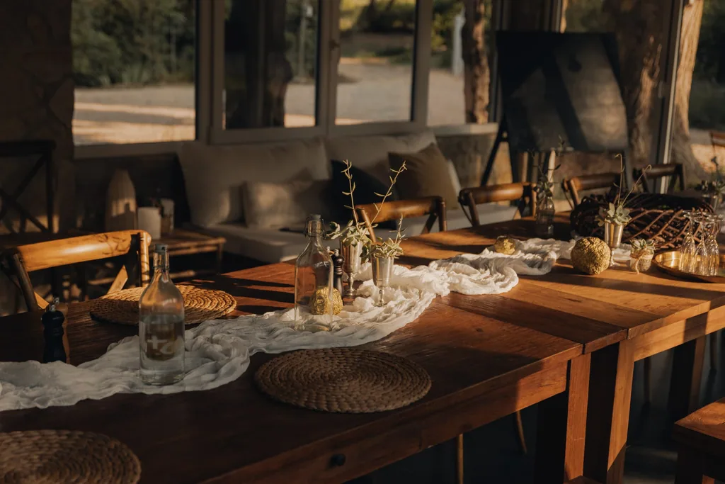 Elegant dining table at Limusic Residential Recording Studio in Limoux, southern France, set for meals during all-inclusive recording sessions